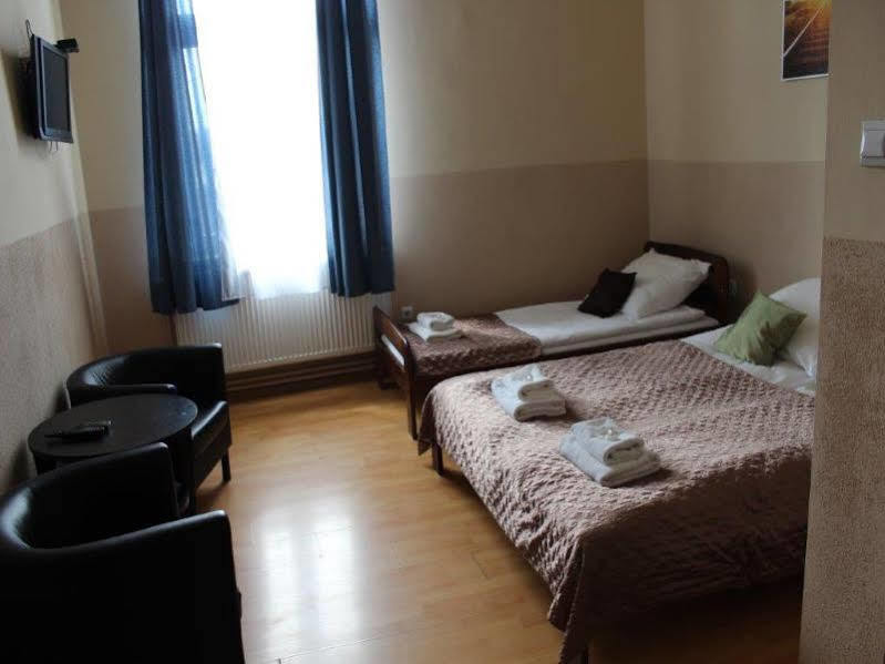Station Aparthotel Kraków Eksteriør billede